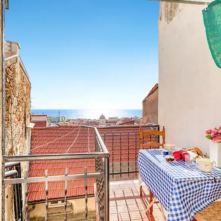 App.finestre Blu Della Pigna - Happy Sanremo